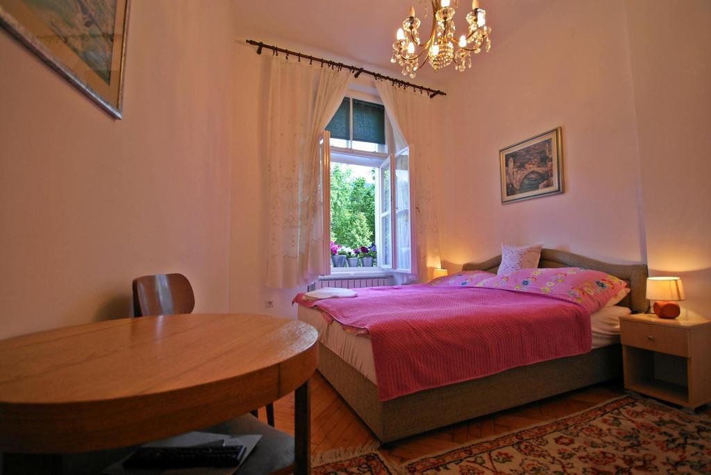 Studio Park Saraybosna Oda fotoğraf
